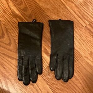 Small Leather Gloves